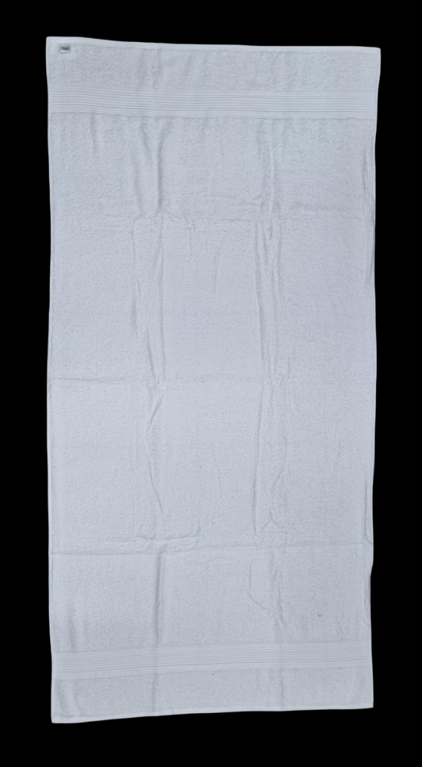 Blossom - Luxury White Bath Towel 400GSM (70x140cm)